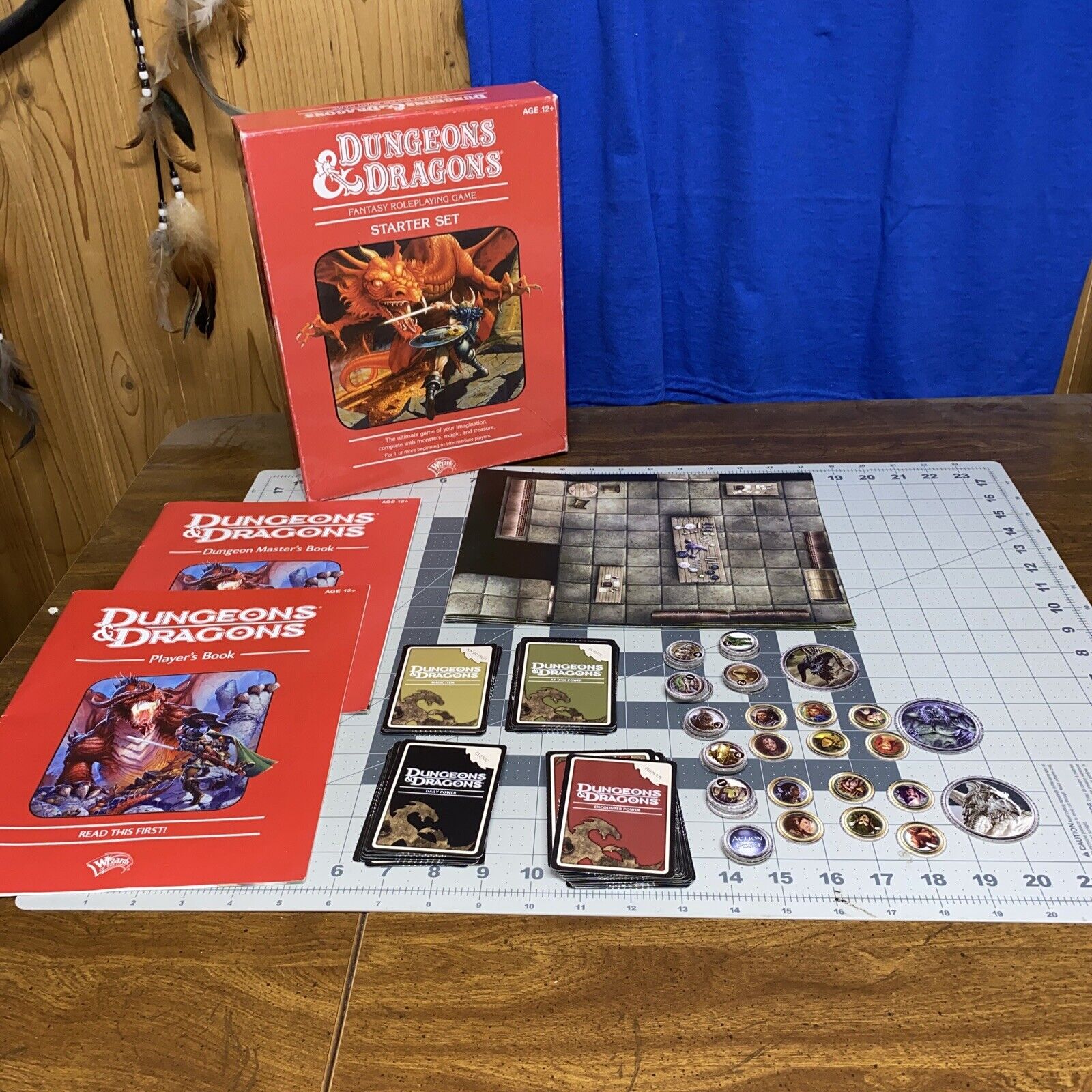 Dungeons & Dragons Red Box Starter Set 2011 Wizards Of The Coast Excellent